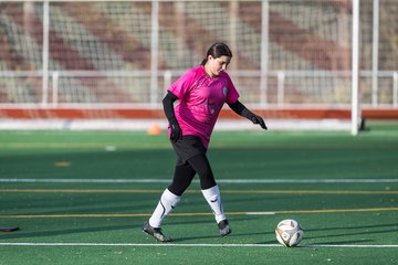 Bild 21 - wCJ VfL Pinneberg - SSV Rantzau : Ergebnis: 0:0